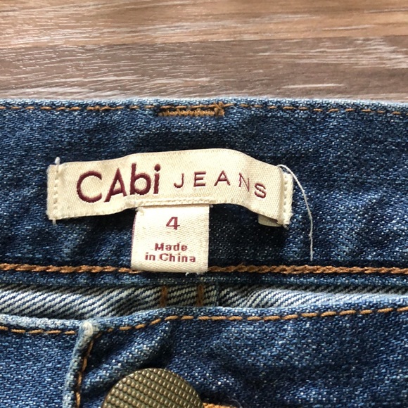 Cabi Cropped Straight Patchwork Jean Size 4 - Picture 4 of 5
